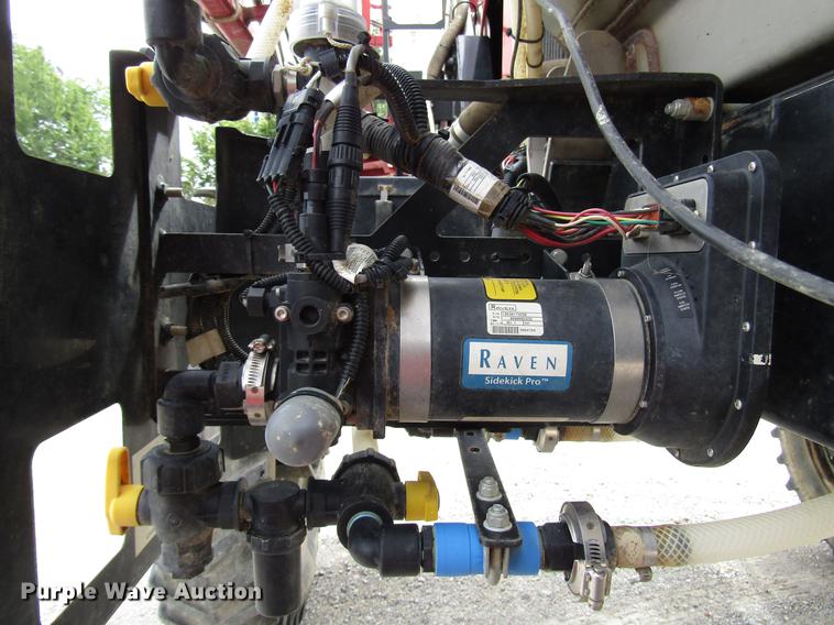 image for item DD4321 2011 Case IH Patriot 4420 sprayer