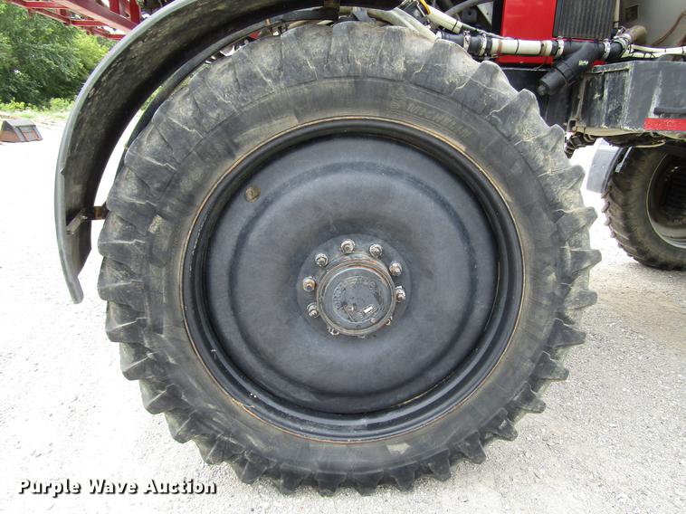 image for item DD4321 2011 Case IH Patriot 4420 sprayer