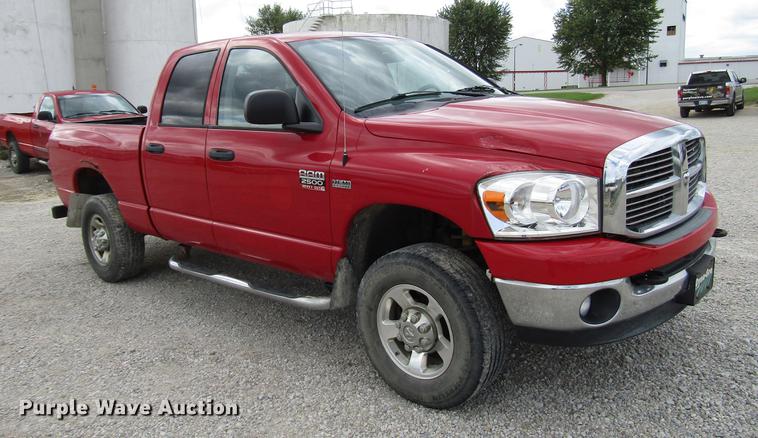 image for item DD4328 2009 Dodge Ram 2500 Quad Cab pickup truck