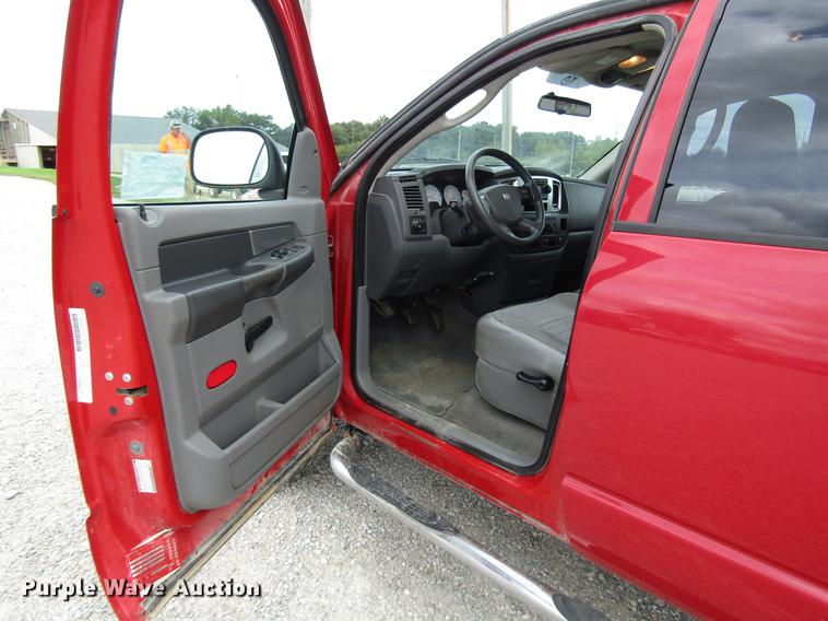 image for item DD4328 2009 Dodge Ram 2500 Quad Cab pickup truck