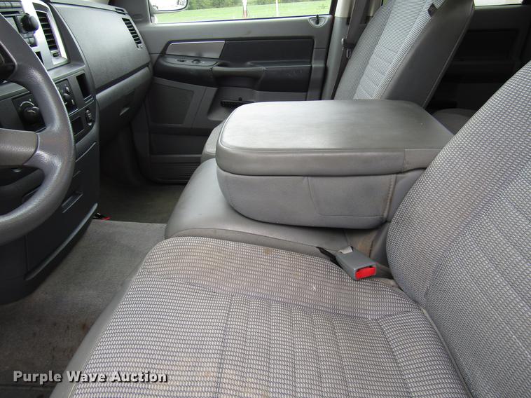 image for item DD4328 2009 Dodge Ram 2500 Quad Cab pickup truck