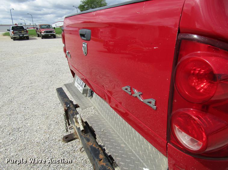 image for item DD4328 2009 Dodge Ram 2500 Quad Cab pickup truck