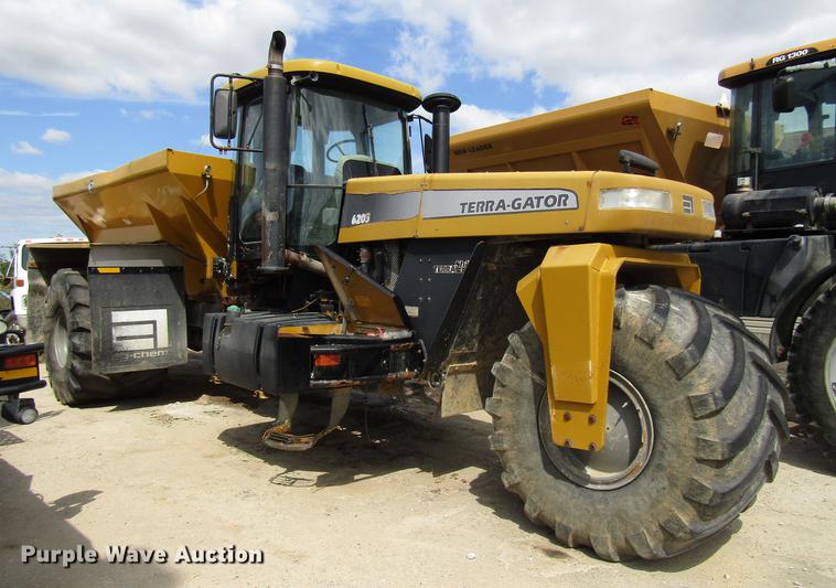 image for item DD4329 2008 Ag-Chem TerraGator 6203 applicator