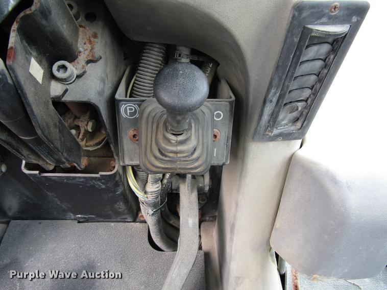 image for item DD4329 2008 Ag-Chem TerraGator 6203 applicator