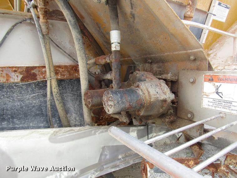 image for item DD4329 2008 Ag-Chem TerraGator 6203 applicator