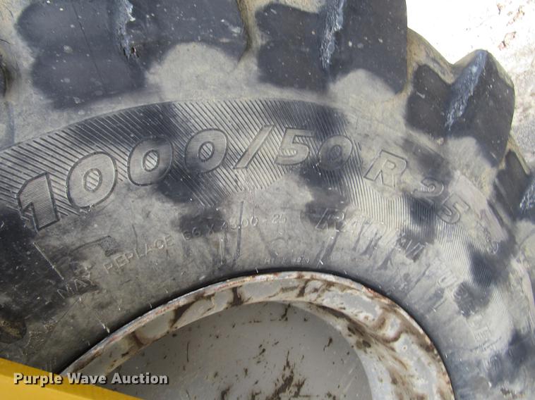 image for item DD4329 2008 Ag-Chem TerraGator 6203 applicator