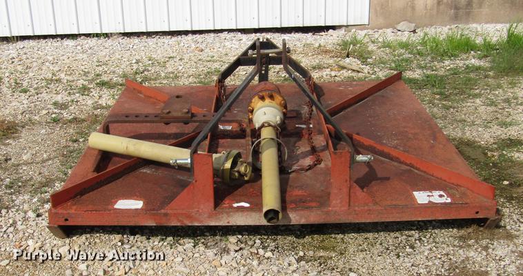 image for item DD4330 International 330 tractor