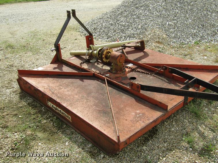 image for item DD4330 International 330 tractor