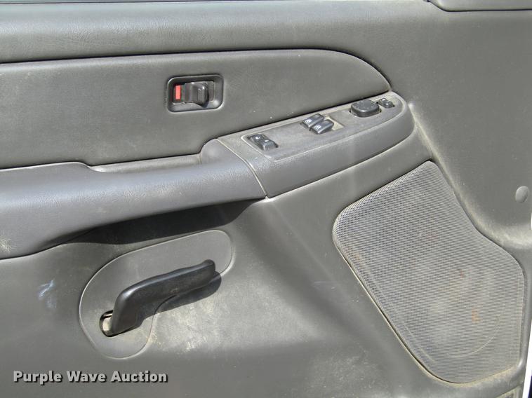 image for item DD4331 2006 Chevrolet Silverado 2500HD pickup truck