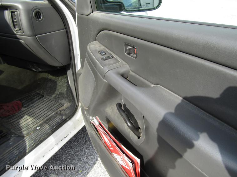 image for item DD4331 2006 Chevrolet Silverado 2500HD pickup truck