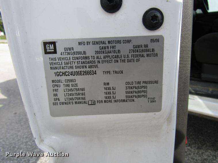 image for item DD4331 2006 Chevrolet Silverado 2500HD pickup truck