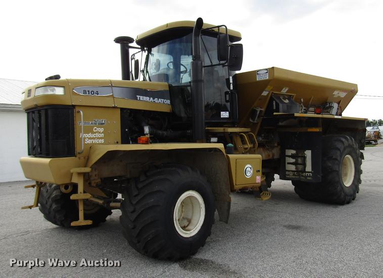 image for item DD4332 2004 Ag-Chem TerraGator 8104 applicator