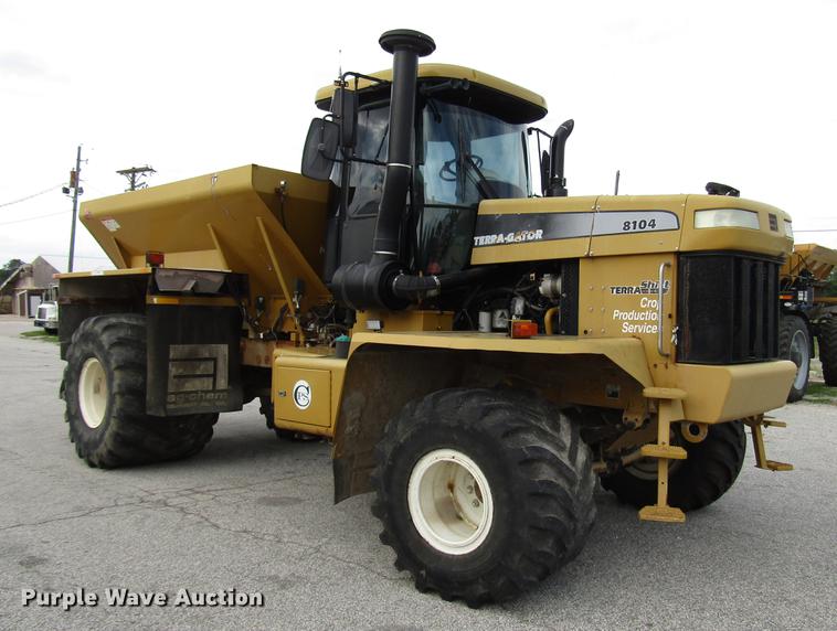 image for item DD4332 2004 Ag-Chem TerraGator 8104 applicator