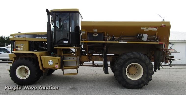image for item DD4332 2004 Ag-Chem TerraGator 8104 applicator
