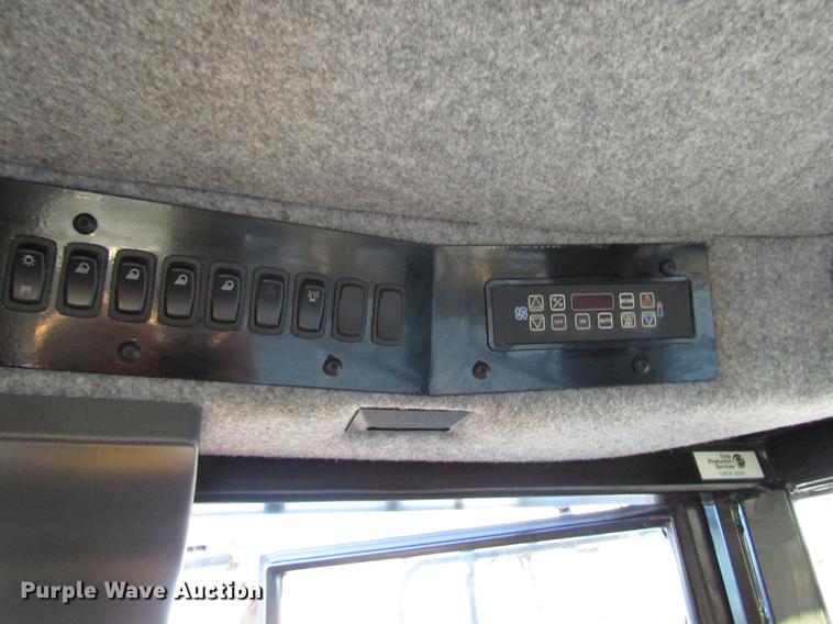 image for item DD4334 2013 Ag-Chem TerraGator TG8400 applicator