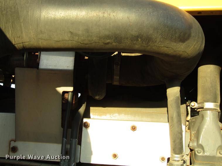 image for item DD4334 2013 Ag-Chem TerraGator TG8400 applicator