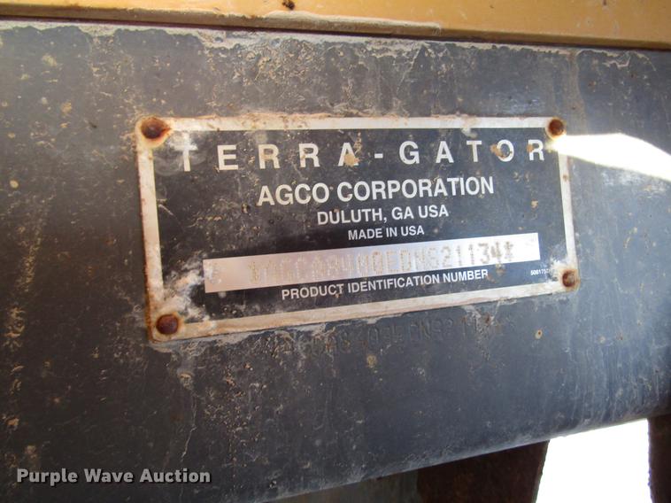 image for item DD4334 2013 Ag-Chem TerraGator TG8400 applicator