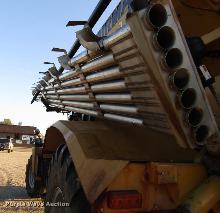 image for item DD4334 2013 Ag-Chem TerraGator TG8400 applicator