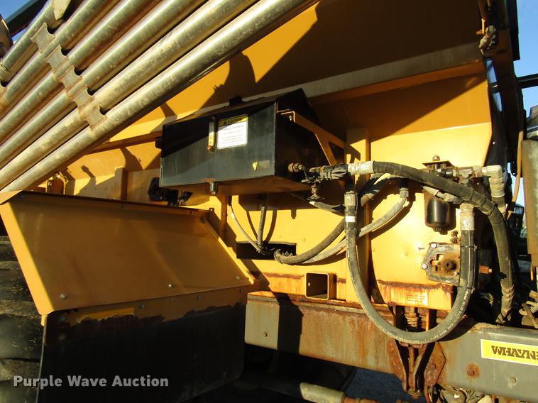 image for item DD4334 2013 Ag-Chem TerraGator TG8400 applicator