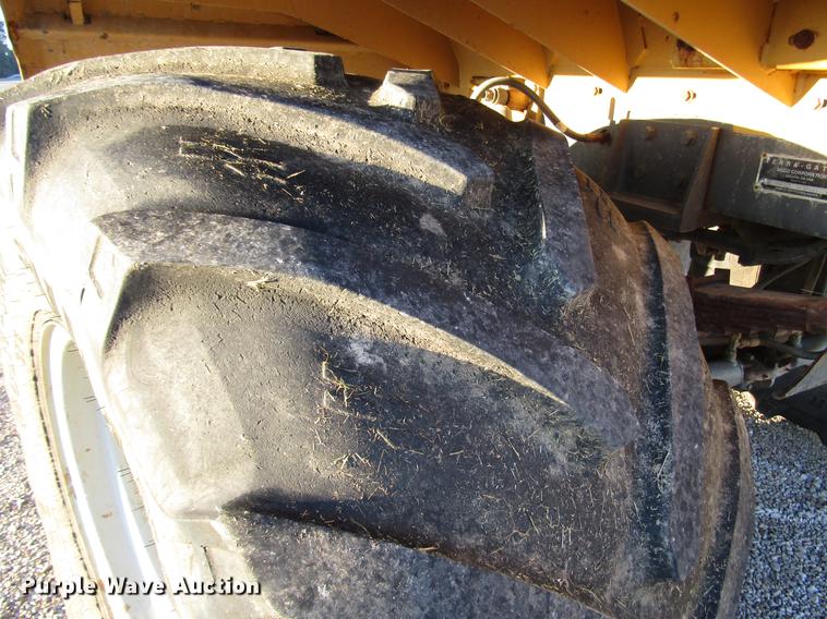 image for item DD4334 2013 Ag-Chem TerraGator TG8400 applicator