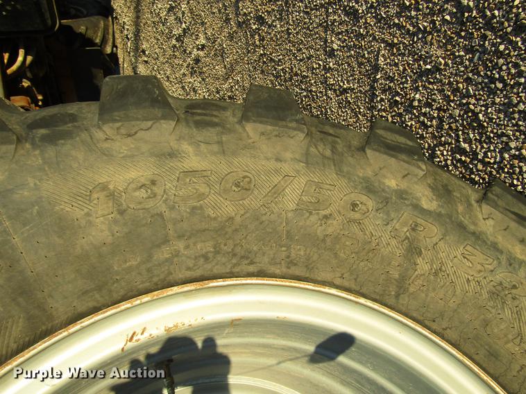 image for item DD4334 2013 Ag-Chem TerraGator TG8400 applicator