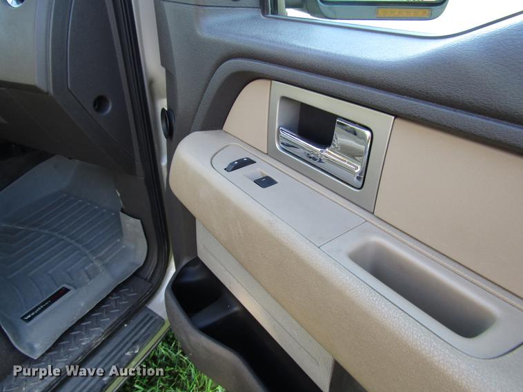 image for item DD4335 2009 Ford F150 SuperCab pickup truck