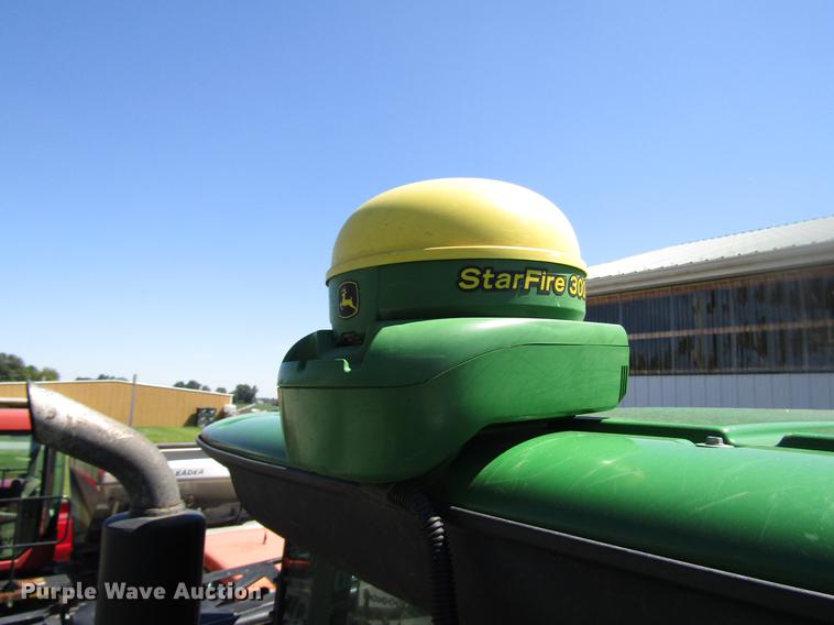 image for item DD4339 2013 John Deere 4830 sprayer