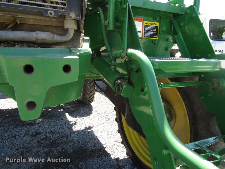 image for item DD4339 2013 John Deere 4830 sprayer
