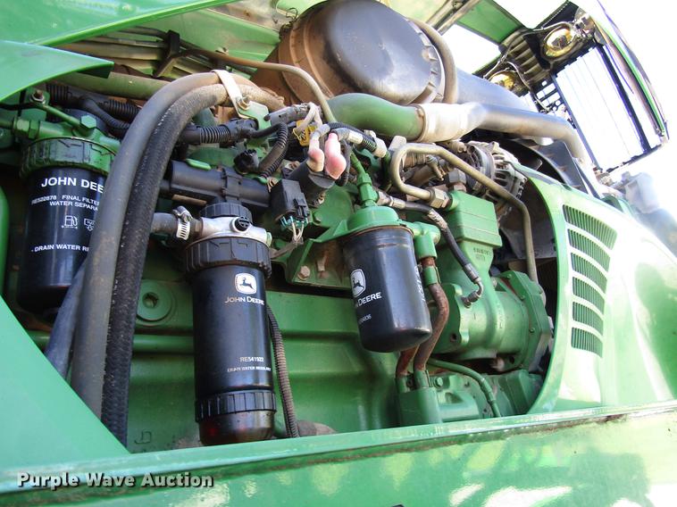 image for item DD4339 2013 John Deere 4830 sprayer