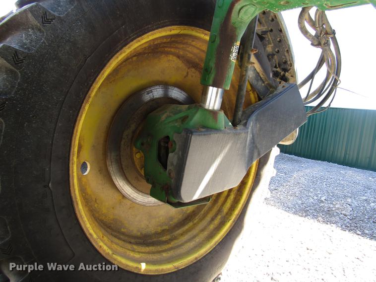 image for item DD4339 2013 John Deere 4830 sprayer