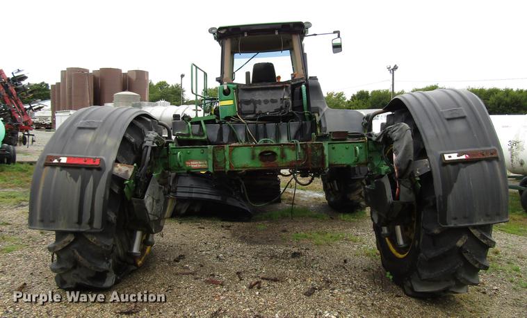 image for item DD4384 2009 John Deere 4930 sprayer