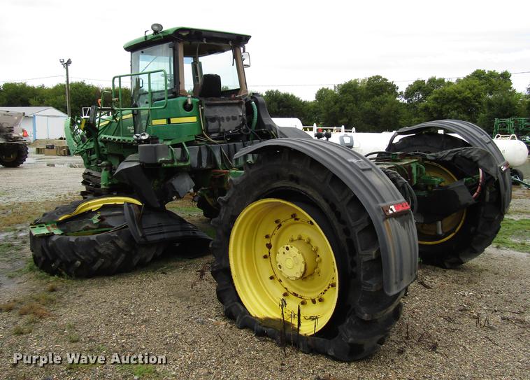 image for item DD4384 2009 John Deere 4930 sprayer