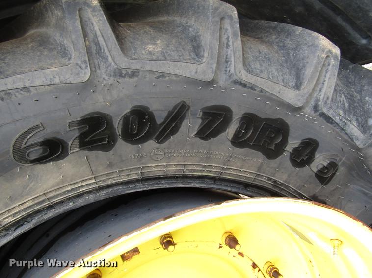 image for item DD4384 2009 John Deere 4930 sprayer