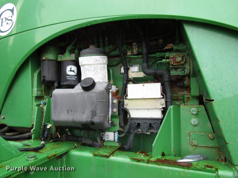 image for item DD4384 2009 John Deere 4930 sprayer