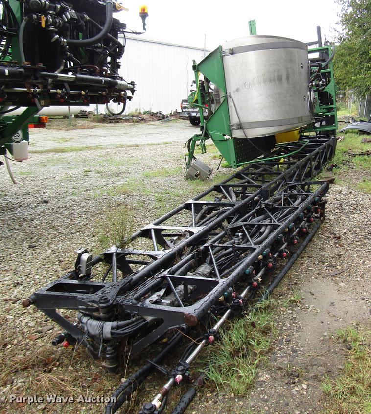 image for item DD4384 2009 John Deere 4930 sprayer
