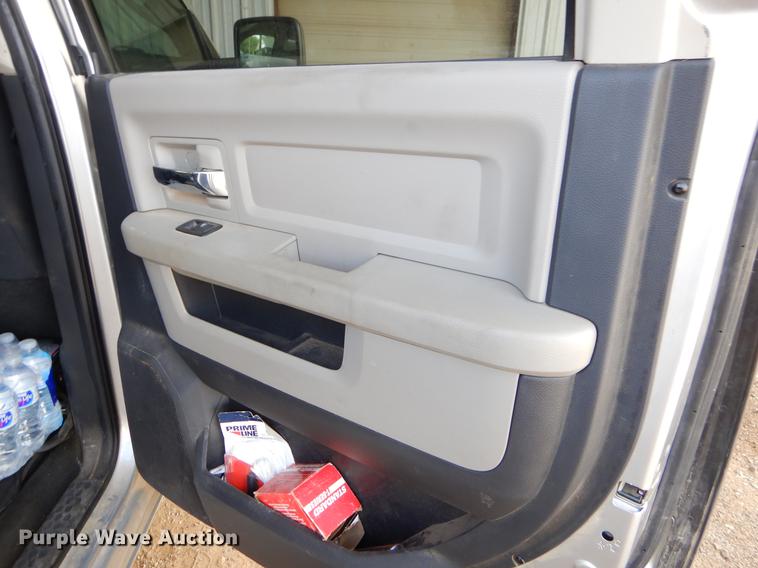 image for item EO9536 2012 Dodge Ram 2500HD SLT Quad Cab pickup truck