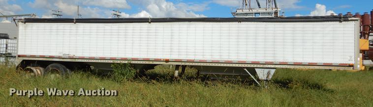 image for item EO9540 1992 Wilson DWH-200 double hopper bottom grain trailer