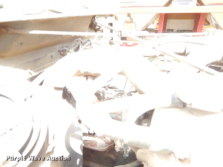 image for item EO9541 1990 International 4900 truck cab and chassis