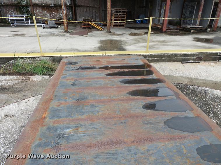 image for item FT9851 Flatbed