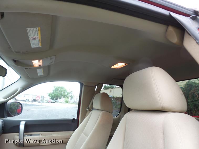 image for item FT9855 2009 Chevrolet Silverado 2500 Ext. Cab pickup truck