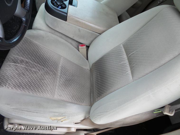 image for item FT9855 2009 Chevrolet Silverado 2500 Ext. Cab pickup truck