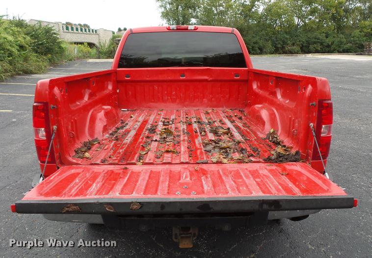 image for item FT9855 2009 Chevrolet Silverado 2500 Ext. Cab pickup truck