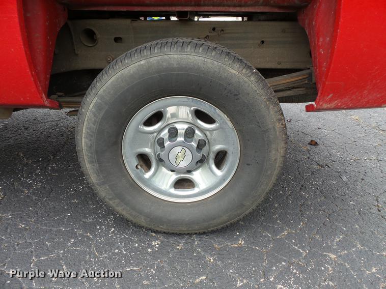image for item FT9855 2009 Chevrolet Silverado 2500 Ext. Cab pickup truck