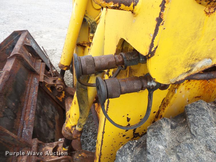 image for item FT9858 2006 Gehl 5640 skid steer