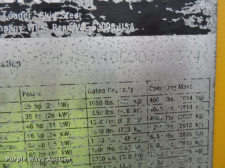 image for item FT9858 2006 Gehl 5640 skid steer