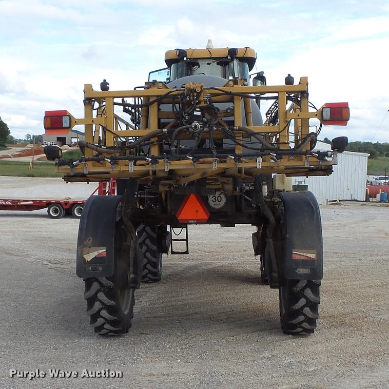 image for item FT9863 2014 Ag-Chem RoGator RG700 sprayer