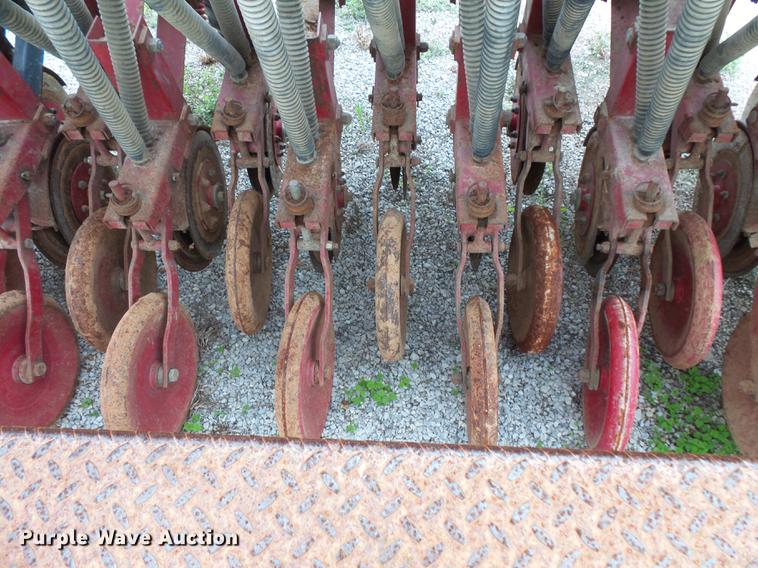 image for item FT9864 HayBuster 107 twin row grain drill