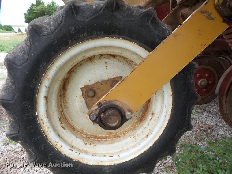 image for item FT9864 HayBuster 107 twin row grain drill