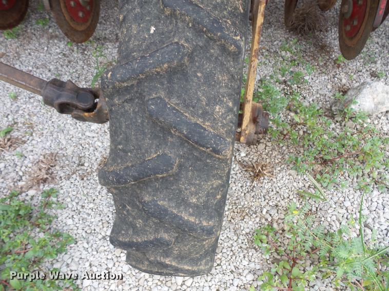 image for item FT9864 HayBuster 107 twin row grain drill