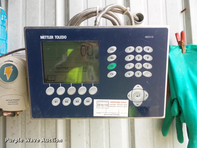 image for item FT9871 Mettler Toledo platform scale